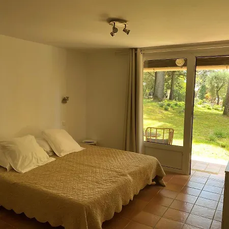 منتزه العطل Domaine Du Mont Leuze